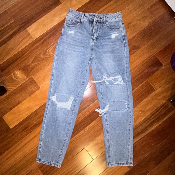 Light Blue Wash Ripped Jeans - Picture 3 of 4